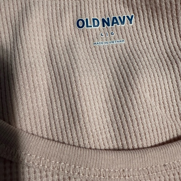 Pink striped pj set. 🩷 - Picture 2 of 5